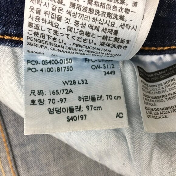 Levi's Women's Jeans Straight Leg Slight Curve Mid Rise size 28 x 32 - Picture 9 of 10